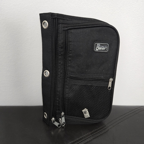 Tech Gear Black Expandable Binder Pouch Length 10" Width 6.5" - Picture 1 of 6
